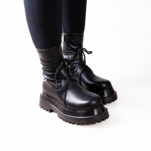 0310-1 Black Дамски боти