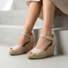 2236 Beige Дамски сандали на платформа
