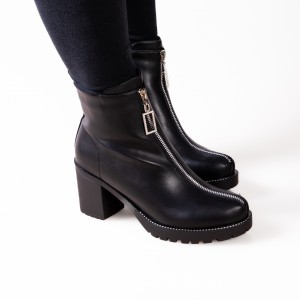 3523 Black Дамски боти на токчета