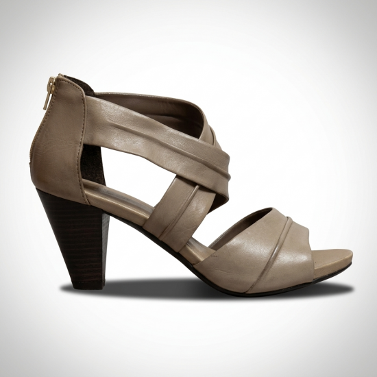 664-8822 Beige Дамски сандали на токчета от естествена кожа