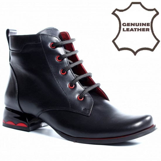 568-049 Black Дамски боти от естествена кожа
