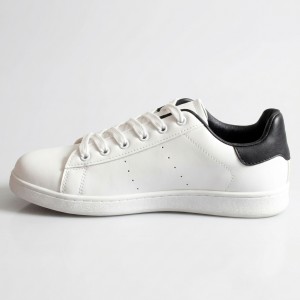 3062-26 White/Black Мъжки маратонки