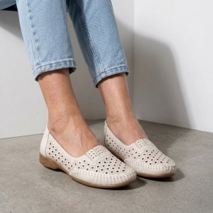 R-36 Beige Дамски летни обувки