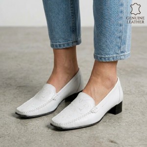 444-215 White Дамски обувки от естествена кожа