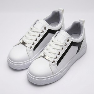 01-1 White/Black/White Дамски маратонки