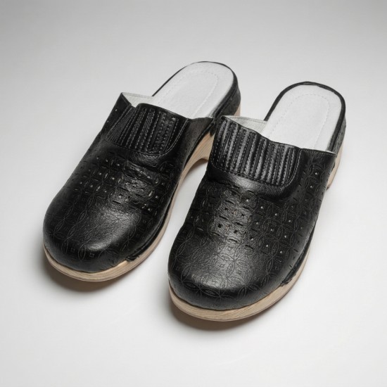 129033 Black Дамски чехли